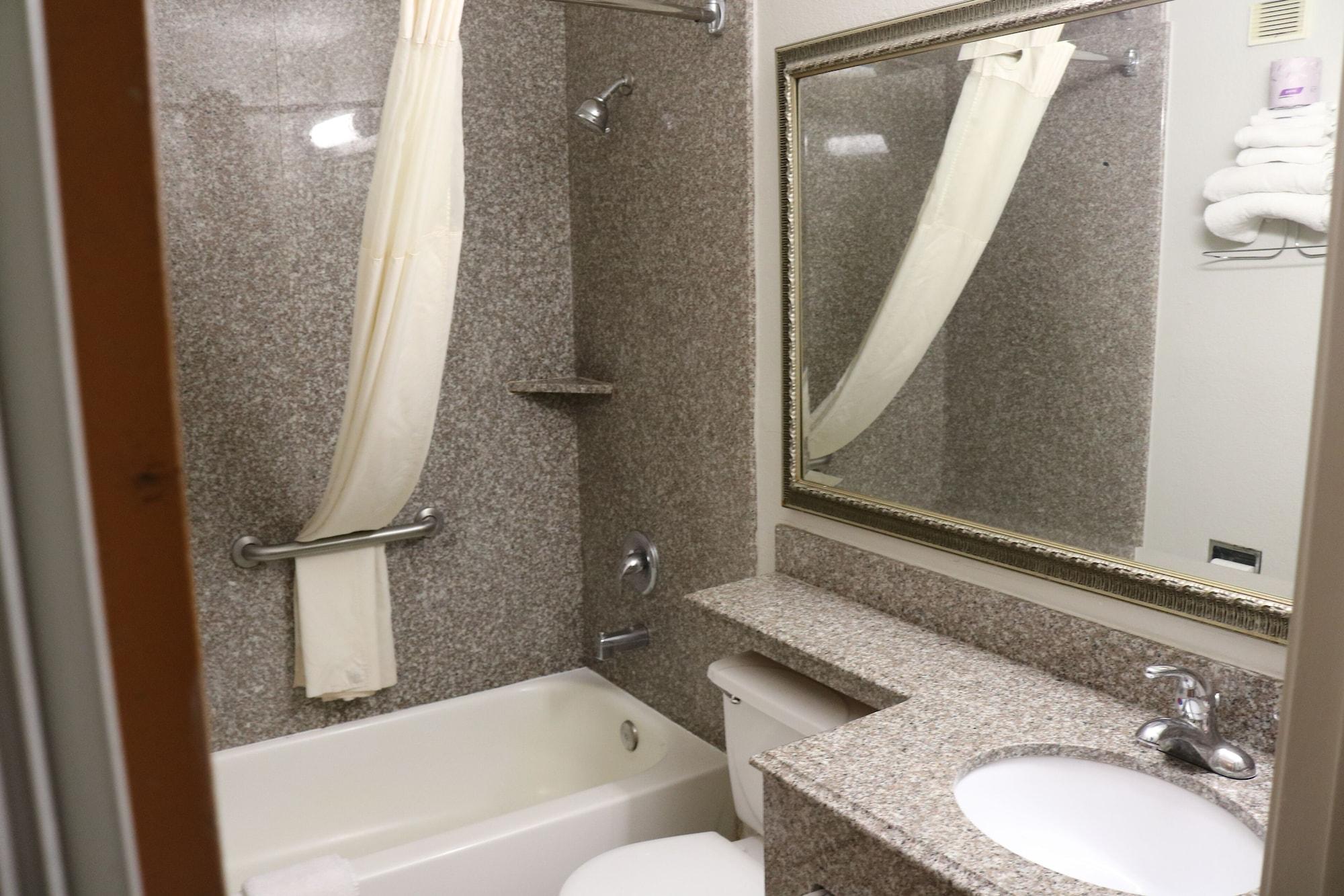 Super 8 By Wyndham San Antonio/I-35 North Otel Dış mekan fotoğraf